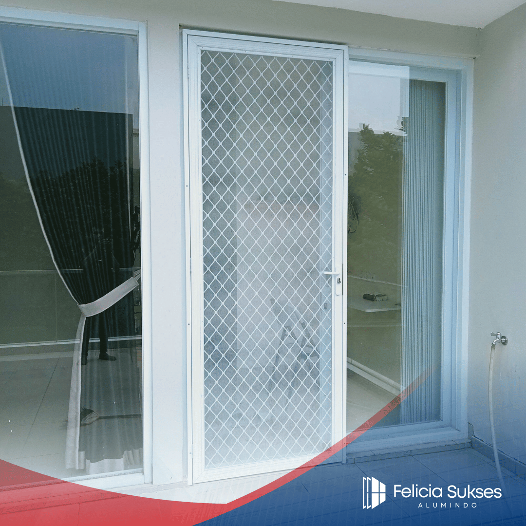 Pintu ExpanDa Bekasi